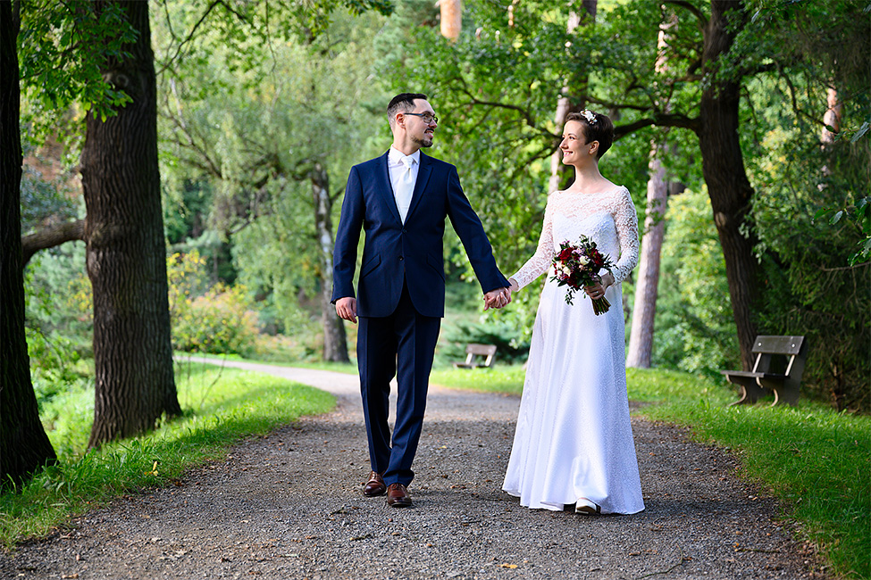 Miriam Tančiboková, Jakub Kocourek - Průhonický park, procházka